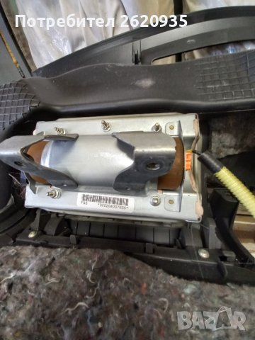 Табло + еърбег Тойота ярис 2008 г , снимка 5 - Части - 44100585