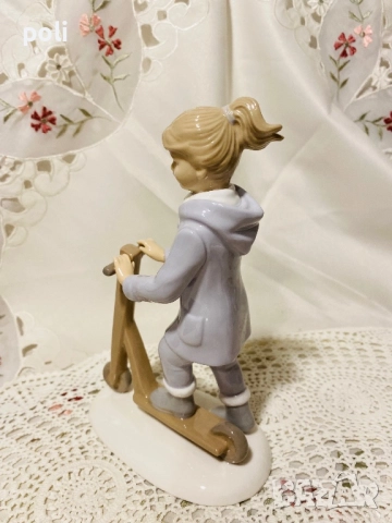 порцеланова статуетка, снимка 5 - Статуетки - 52942174