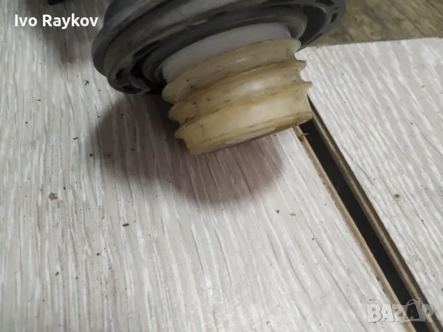 Капачка резервоар и врата за SAAB 93 , 900 , coupe, снимка 6 - Части - 50276923