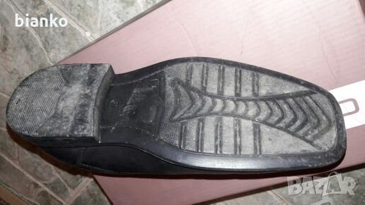 Юношески обувки, снимка 4 - Детски обувки - 26756343