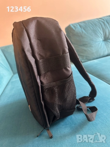 Раница за DSLR camera, снимка 2 - Чанти, стативи, аксесоари - 52320296