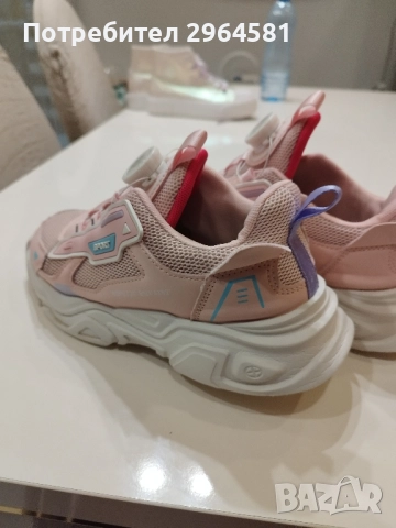 лот от маратонки за момиче 35-36, снимка 9 - Детски маратонки - 51749642