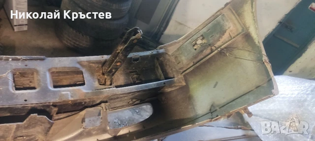 Предна броня с греда за Волво с/в40, снимка 15 - Части - 51417757