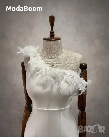 Бяла къса дамска рокля с пера , снимка 3 - Рокли - 48590879