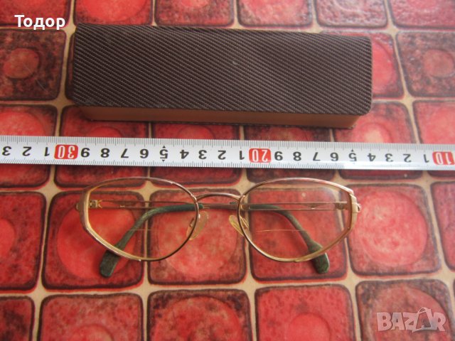 Невероятни луксозни очила Титан 5018