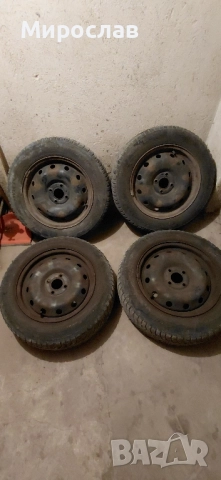 Железни джанти за Дачия или Рено, снимка 2 - Гуми и джанти - 51019386