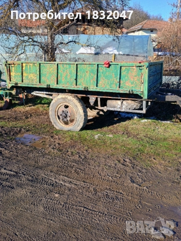 Самосвално ремарке.