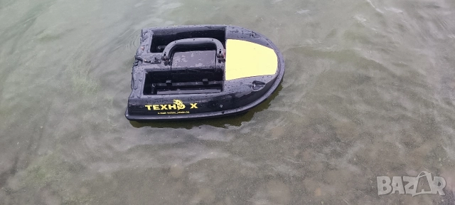 Лодка за захранка Техно Х, снимка 4 - Стръв и захранки - 52891701