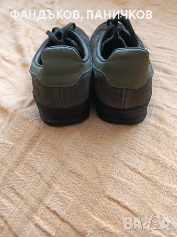 оригинални маратонки Адидас jeans, естествен велур, номер 40, снимка 4 - Маратонки - 53255185