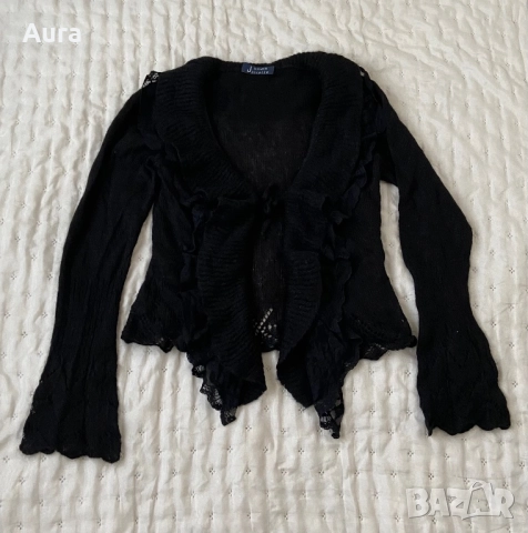 Black ruffled cardigan, снимка 2 - Блузи с дълъг ръкав и пуловери - 51674855