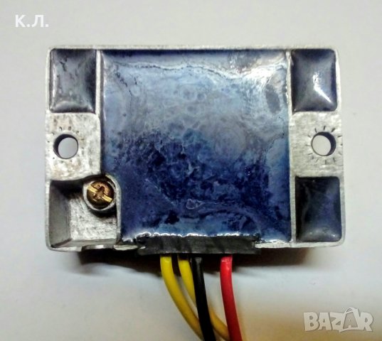 Релерегулатор за зареждането на акумулатора за извънбордов двигател, снимка 2 - Части - 26815721