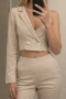 Елегантен бежов костюм в две части - размери XS, S, снимка 1