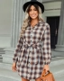 Едноредна модна дамска карирана рокля, 2цвята , снимка 6