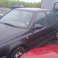 VW Vento 2.0 i на части, снимка 2 - Автомобили и джипове - 33222889