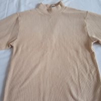 Дамска блузка, снимка 1 - Блузи с дълъг ръкав и пуловери - 27119047