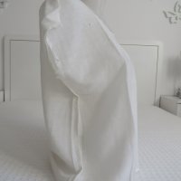 Нова нежна бродирана памучна блуза, М, бяла, снимка 2 - Корсети, бюстиета, топове - 37483931