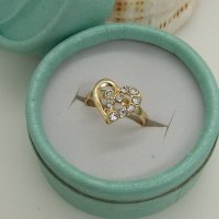18 К златно покритие позлатен пръстен от медицинска стомана с бели кристали, снимка 17 - Пръстени - 43706934
