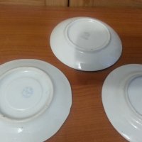 Стар български порцелан чинии чинийки, снимка 3 - Антикварни и старинни предмети - 36623775