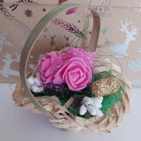 Малки кошнички за подаръци , снимка 5 - Изкуствени цветя - 44099374