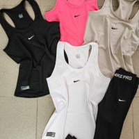 Дамски екипи Nike Pro -  различни цветове - 55 лв., снимка 1 - Спортни екипи - 44894672