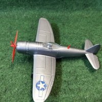Колекционерски метален самолет на Dinky toys P47 tunderboult , снимка 1 - Колекции - 40023496