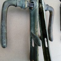 Стара бронзова брава и шилдове за прозорци,1920г, снимка 4 - Антикварни и старинни предмети - 35324153