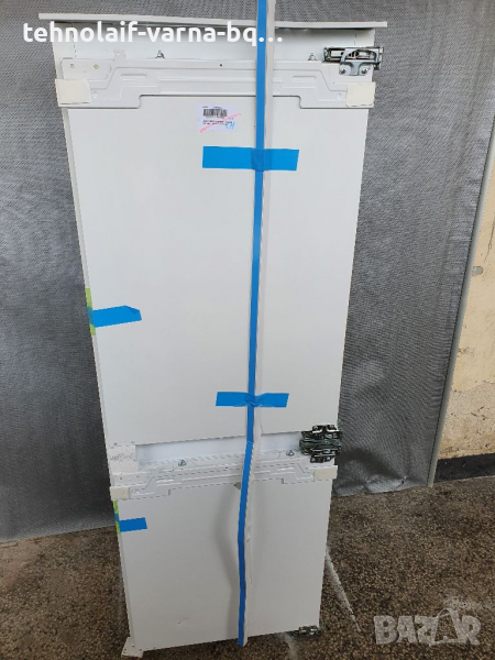 Bauknecht Хладилник  за вграждане , снимка 1