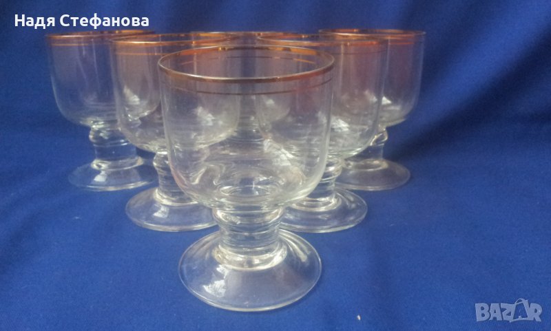 Ретро чаши за бяло вино  SILVIA, златни кантове, тънкостенни, снимка 1
