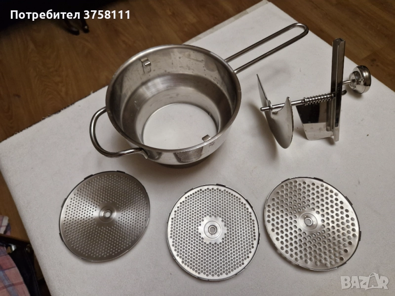 Продавам пасатор за зеленчуци и плодове нов неупотребяван., снимка 1