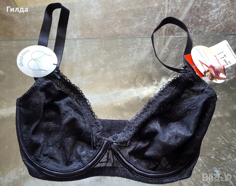 Сутиен Triumph 65 F, снимка 1