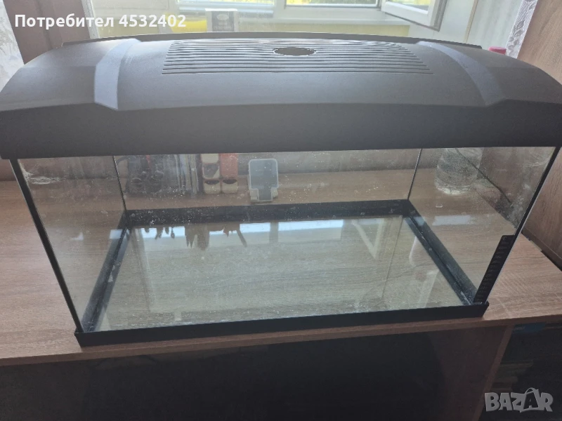 Продавам оборудван аквариум 50 литра, снимка 1