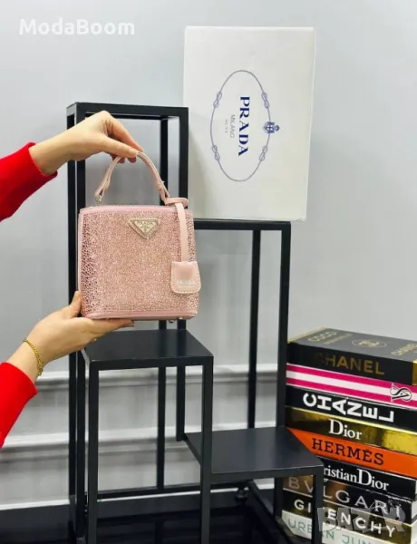 Prad🅰️ дамски чанти Различни цветове , снимка 1