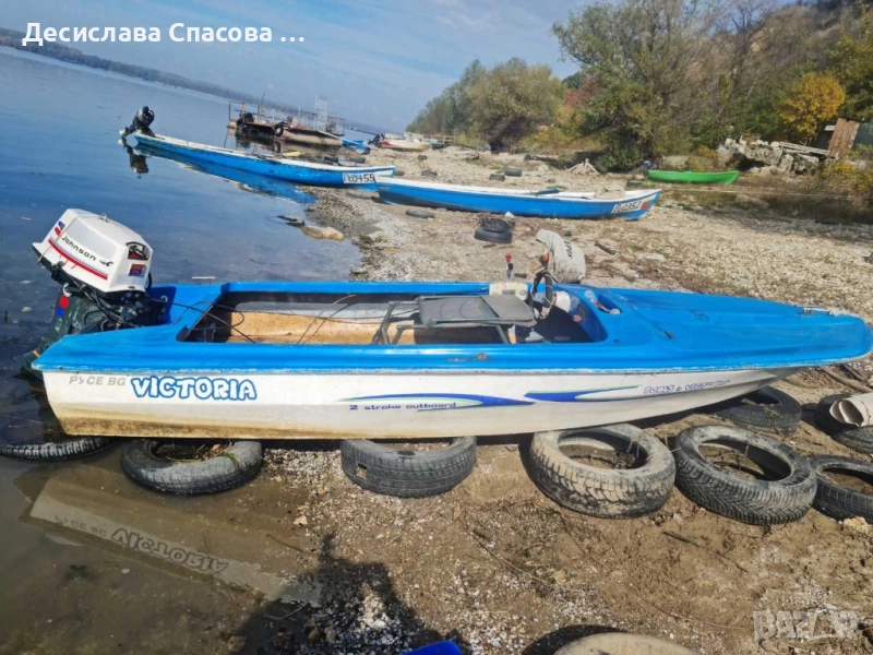 Продавам лодка Zafir 2-4метра с мотор Jonson 25к.с, снимка 1