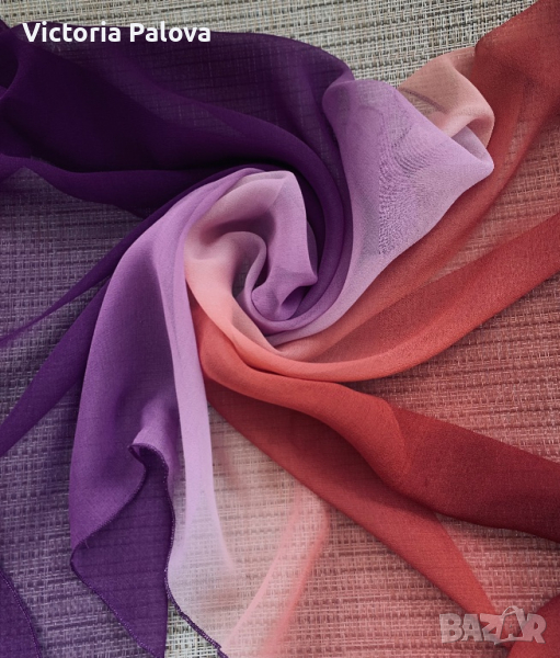 Красив копринен шал , снимка 1