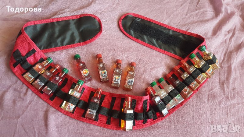 Мини бутилчици във фирмен патрондаж, снимка 1