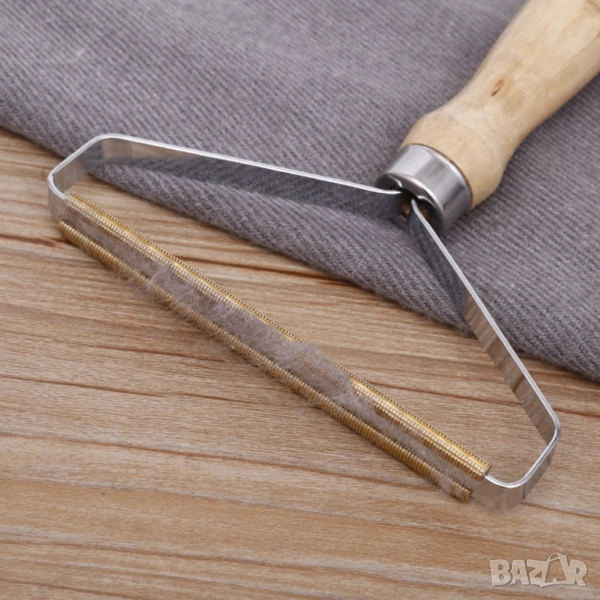  Ръчен уред за премахване на мъх и топчета от дрехи  , снимка 1