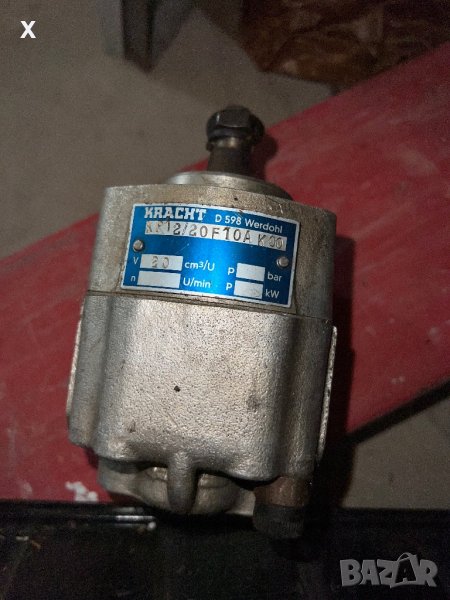 Хидравлична помпа 20F10AK00 Kracht за багер D598 Werdohl, снимка 1