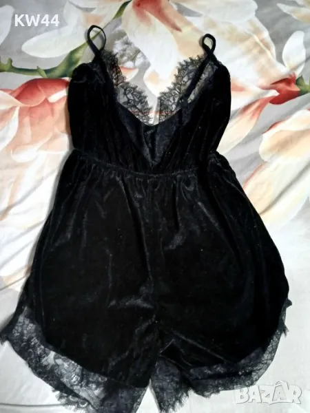 Гащеризон кадифе и дантела , снимка 1