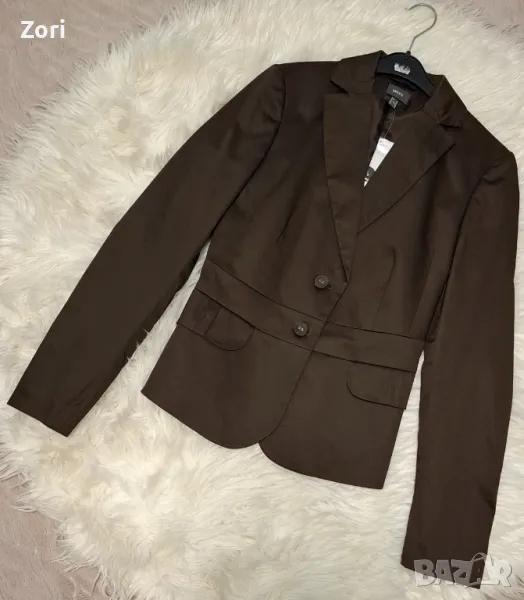 СТИЛНО и ЕЛЕГАНТНО вталено сако в цвят кафе , снимка 1