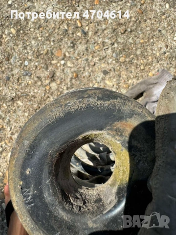 Задна пружина Vw Touran Туран Метанов само за 40Eur. 1k0512149b , 1k0512297d, снимка 4 - Части - 53193558