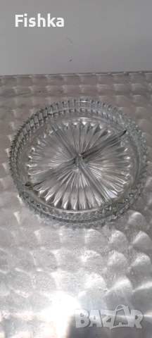 Немска кристална менажера – 22 см, 4 отделения, снимка 3 - Прибори за хранене, готвене и сервиране - 53032958