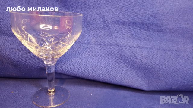 Два вида стъклени чаши по 3 бр за шампанско или мелби, вино, снимка 5 - Чаши - 43427084