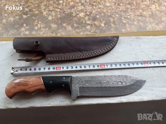 Страхотен ловен нож дамаска стомана нов с кожена кания, снимка 5 - Антикварни и старинни предмети - 53410128