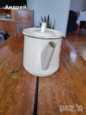 Стар емайлиран чайник #57, снимка 2 - Антикварни и старинни предмети - 43779360