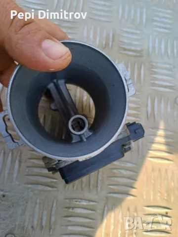 Дебитомер за Форд ескорт 8Et 00914218 hella 1.6 16V, снимка 3 - Части - 50202573