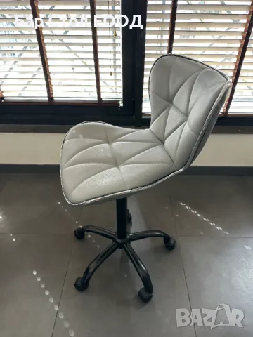 ВИСОК СТОЛ НА КОЛЕЛЦА BROOKLYN - 2г гаранция и безплатна доставка, снимка 7 - Столове - 49942552