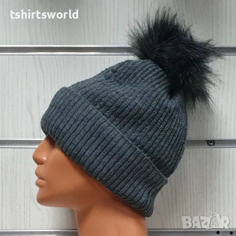 Нова зимна дамска шапка SilverStar в тъмносив цвят с пух/помпон, снимка 3 - Шапки - 47927521