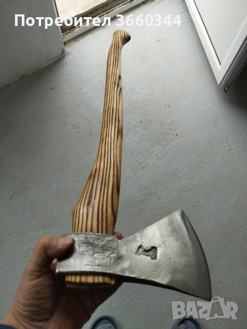 топор брадва Хелко