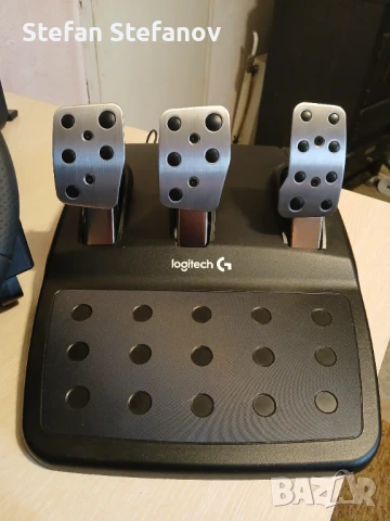 С ГАРАНЦИЯ! Logitech G923 Force Feedback волан със скорости за PC и PS PlayStation 4 5 Pro Slim FAT, снимка 4 - Джойстици и геймпадове - 51345890