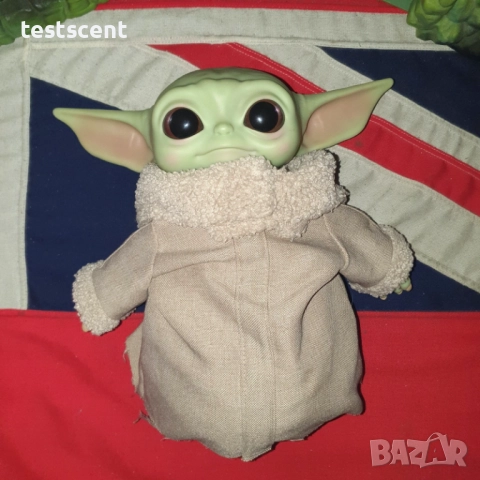 Star Wars The Mandalorian – THE CHILD / Baby Yoda / Grogu – плюш (prop replica), перфектно състояние, снимка 2 - Плюшени играчки - 52952869